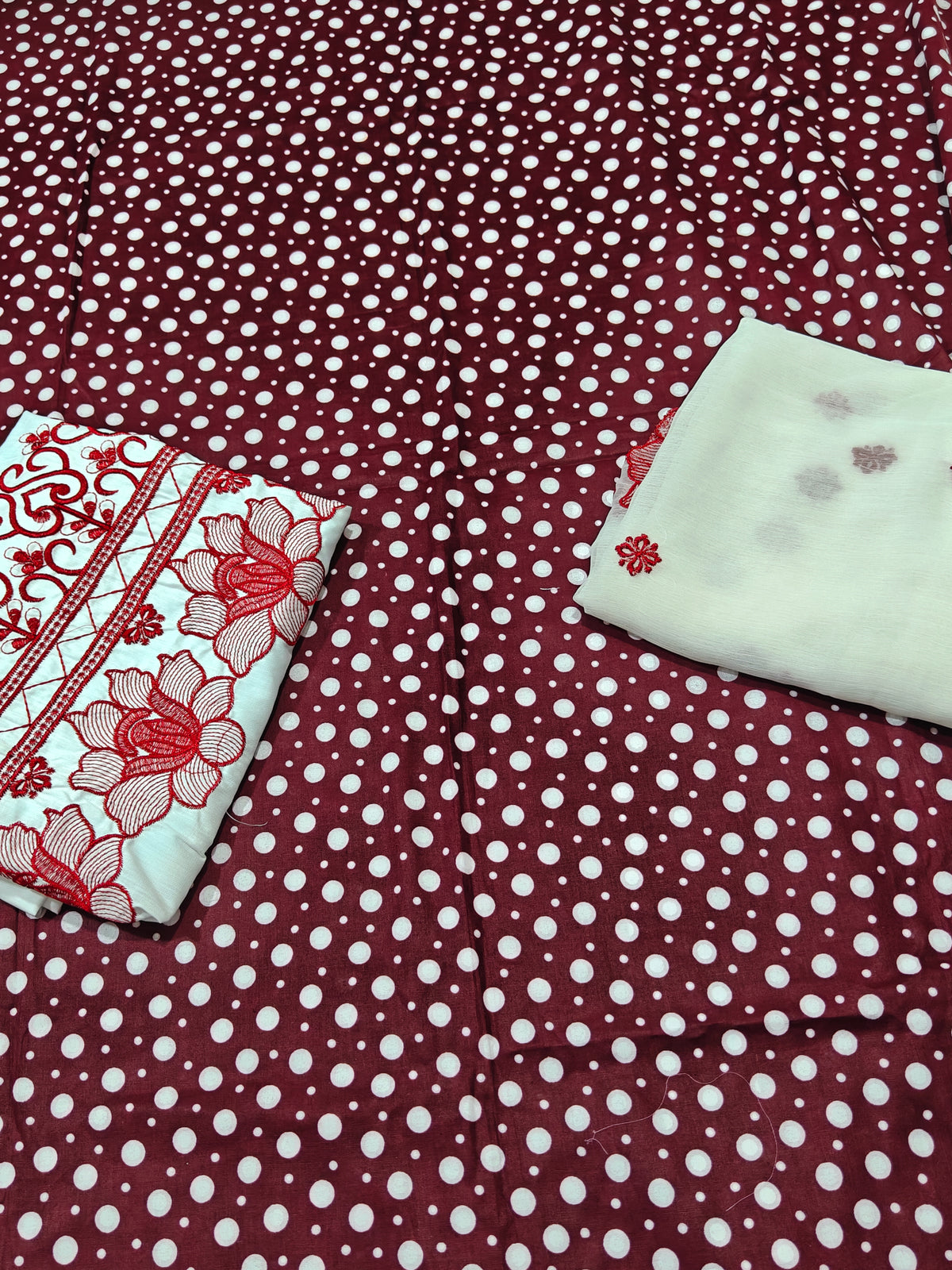 Printed shirt and embroiderd trouzer three piece article rk156