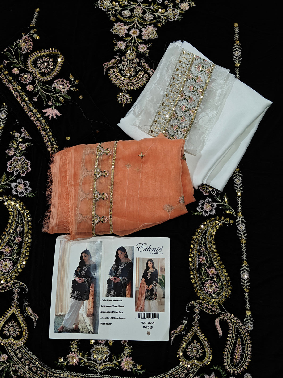 3pc valvet full embroiderd article